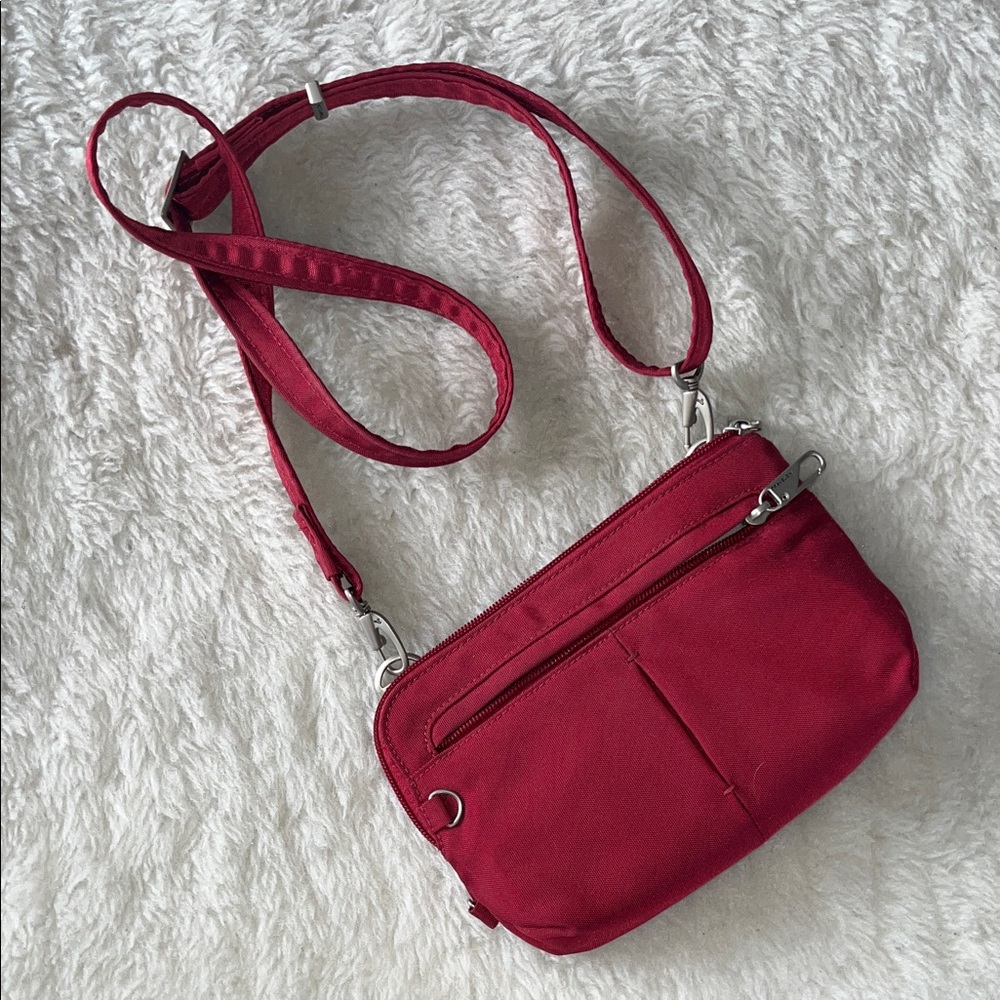 Travelon Compact Cayenne Red East West Crossbody RFID Bag